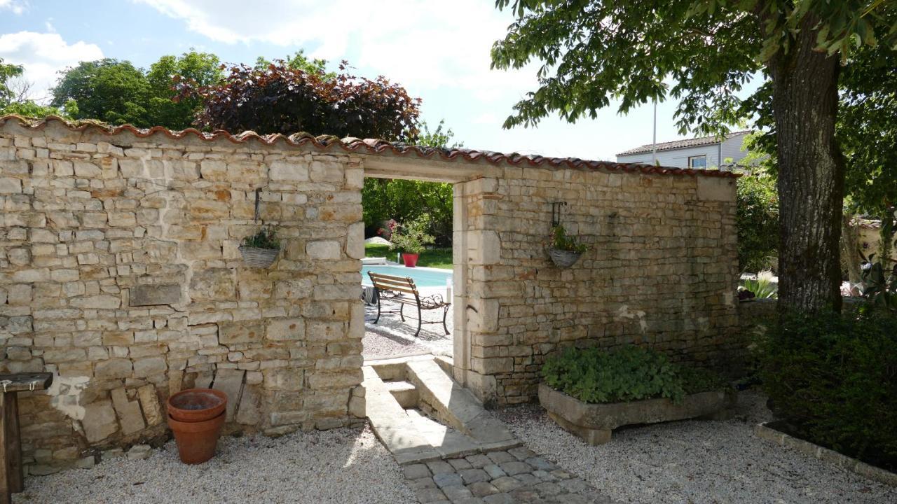 Bed and Breakfast La Rochelle Et L'Aunis Saint-Sauveur-d'Aunis Zewnętrze zdjęcie