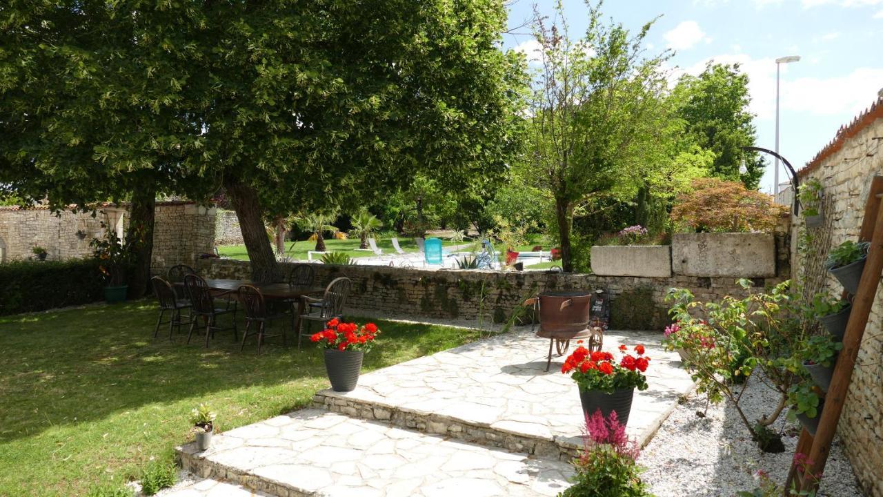 Bed and Breakfast La Rochelle Et L'Aunis Saint-Sauveur-d'Aunis Zewnętrze zdjęcie