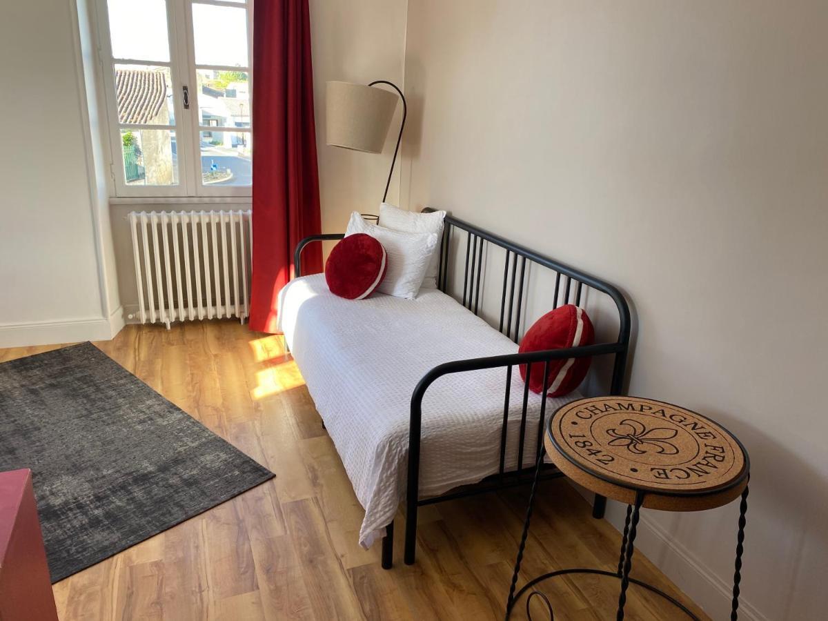 Bed and Breakfast La Rochelle Et L'Aunis Saint-Sauveur-d'Aunis Zewnętrze zdjęcie